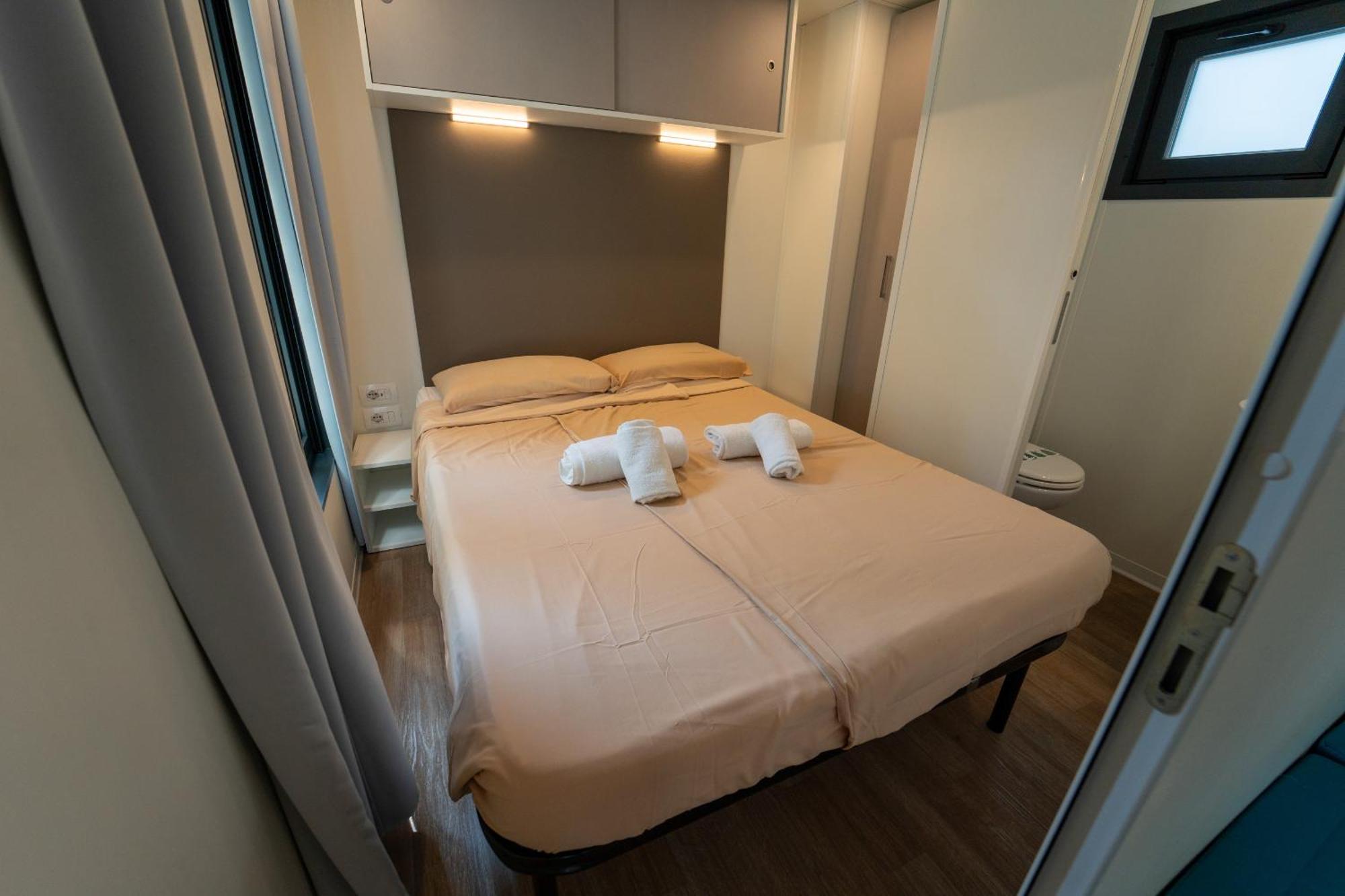 Vacanze Glamping Boutique San Felice del Benaco Cameră foto